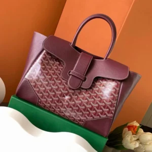 Goyard Women Saïgon Tote Bag-Burgundy SAIGOCMMLTY33CL33P