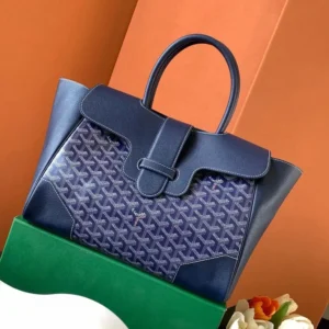 Goyard Women Saïgon Tote Bag-Navy SAIGOCMMLTY12CL12P