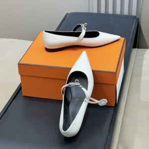 Hermes Women Kelly Ballet Flat in Calfskin-White H251001Z
