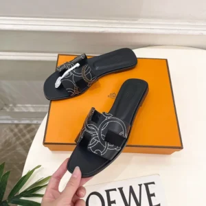 Hermes Women Oran sandal in "Panoplie Equestre" Embroidered Calfskin-Black
