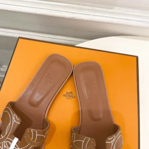 Hermes Women Oran sandal in "Panoplie Equestre" Embroidered Calfskin-Brown