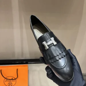 Hermes Women Royal Loafer in Goatskin-Black H181069Z