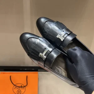 Hermes Women Royal Loafer in Goatskin-Black H181069Z