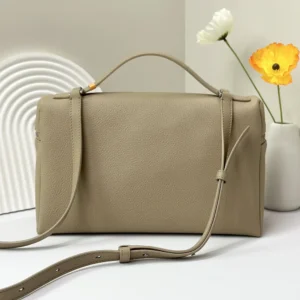 Loro Piana Women Extra Pocket L27-Brown FAN4043