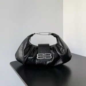 Balenciaga Women Pamela Shoulder Bag Medium in Black Arena lambskin