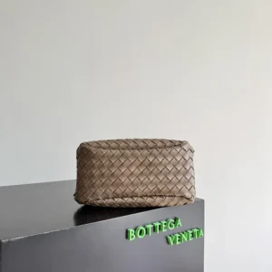 Bottega Veneta Women Small Campana-Chocolate 854248V4SC02360