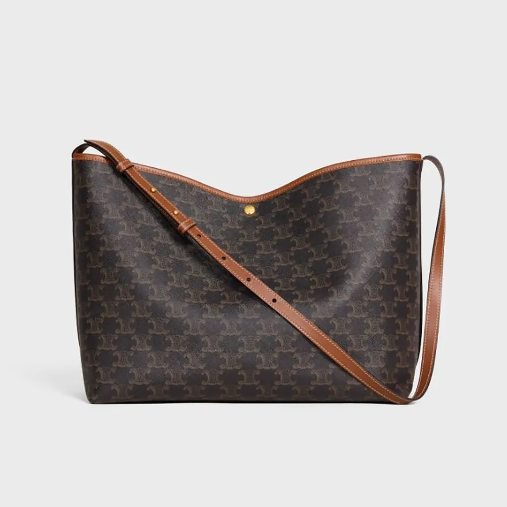  How to Choose a Work Bag: Practical + Stylish Is the Key