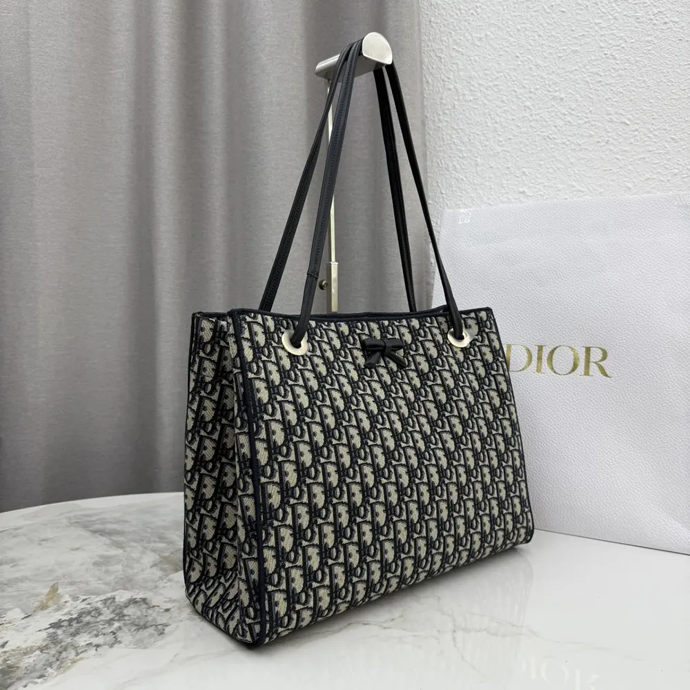 Dior Women Medium Shopping Bag Blue Dior Oblique Jacquard M1409OTZQ 4 Dior Women Medium Shopping Bag Blue Dior Oblique Jacquard M1409OTZQ