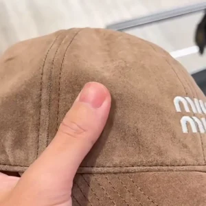 Miu Miu Women Velvet Baseball Cap-Sand/Black 5HC369