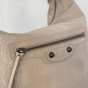 Balenciaga Women Le City Hobo Bag Medium in Sesame 8525742AB