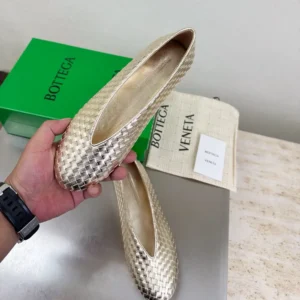 Bottega Veneta Women Rosa Ballerina-Gold 837887V5SX31561