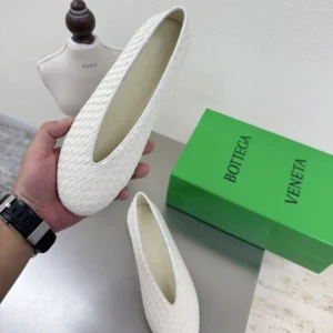 Bottega Veneta Women Rosa Ballerina-White 837887V4