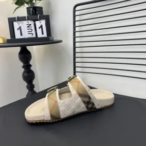 Burberry Unisex Check Suede Urchin Sandals 81188891