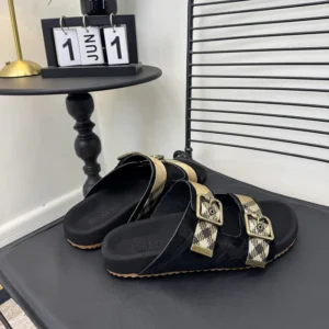 Burberry Unisex Check Suede Urchin Sandals-Black 81188901