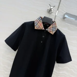 Burberry Women Check Collar Cotton Polo Shirt-Black 81193921