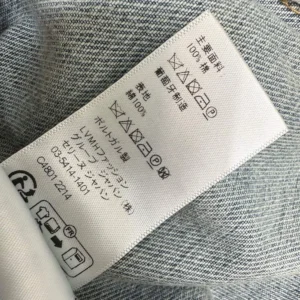 Celine Women Trucker Jacket in Denim RV0ZW930F
