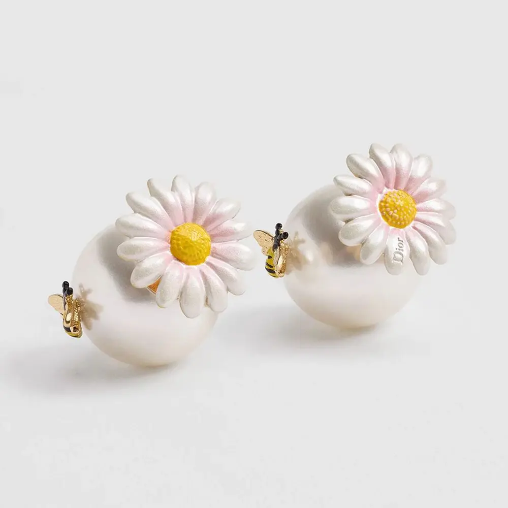 Dior Women Daisy Dior Tribales Earrings Gold-Finish Metal White Resin Pearls and Multicolor Lacquer