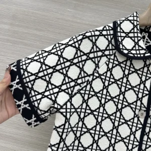 Dior Women Macrocannage Short-Sleeved Jacket Navy Blue and White Tweed