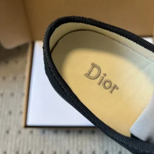 Dior Unisex Saltwind Sneaker Black Cotton Embroidered with Bright Green Dior Clover Motif