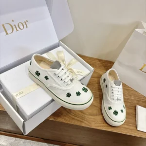 Dior Unisex Saltwind Sneaker White Cotton Embroidered with Bright Green Dior Clover Motif