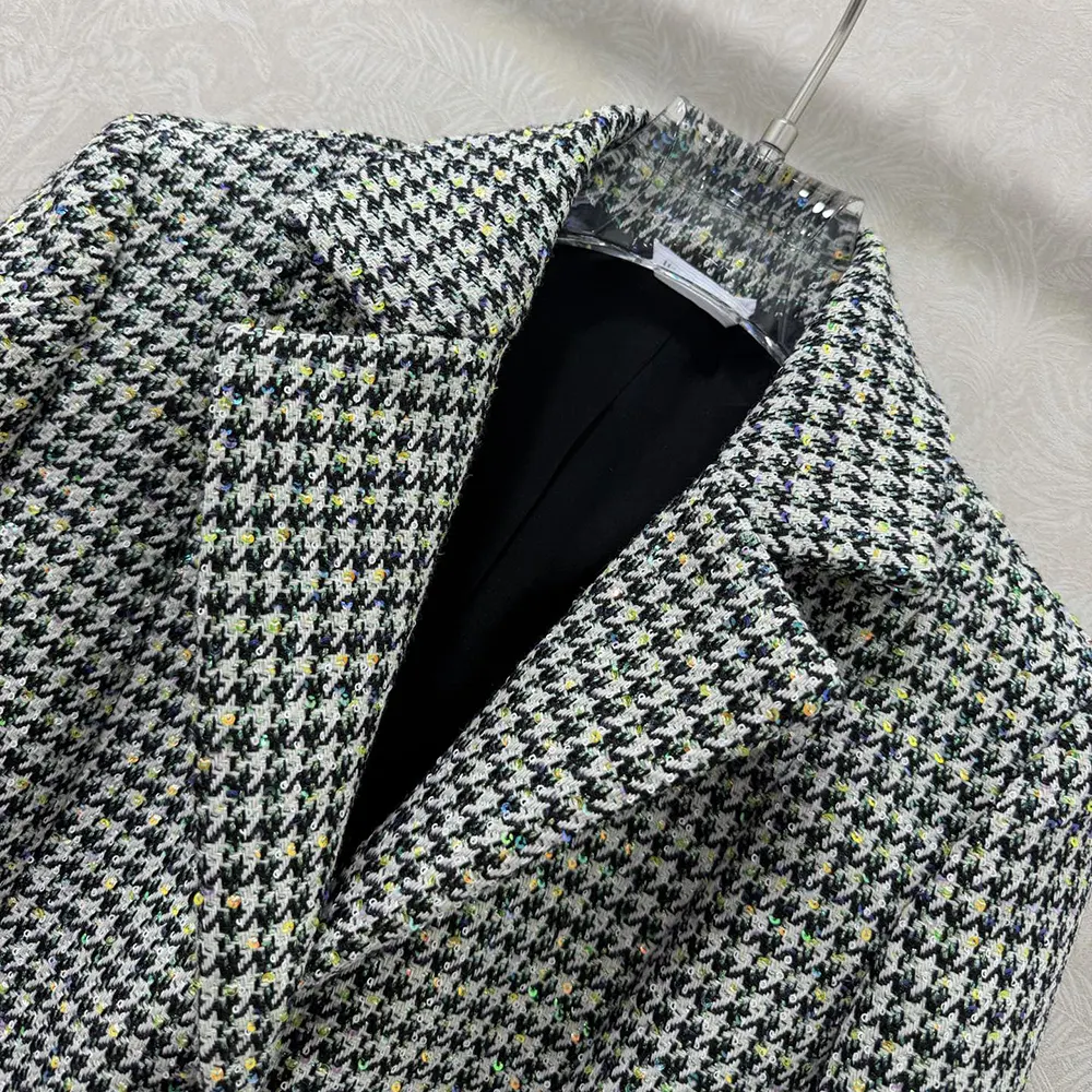 Dior Women Bar Jacket Black and White Houndstooth Virgin Wool Blend with Multicolor Sequins 6 Dior Women Bar Jacket Black and White Houndstooth Virgin Wool Blend with Multicolor Sequins