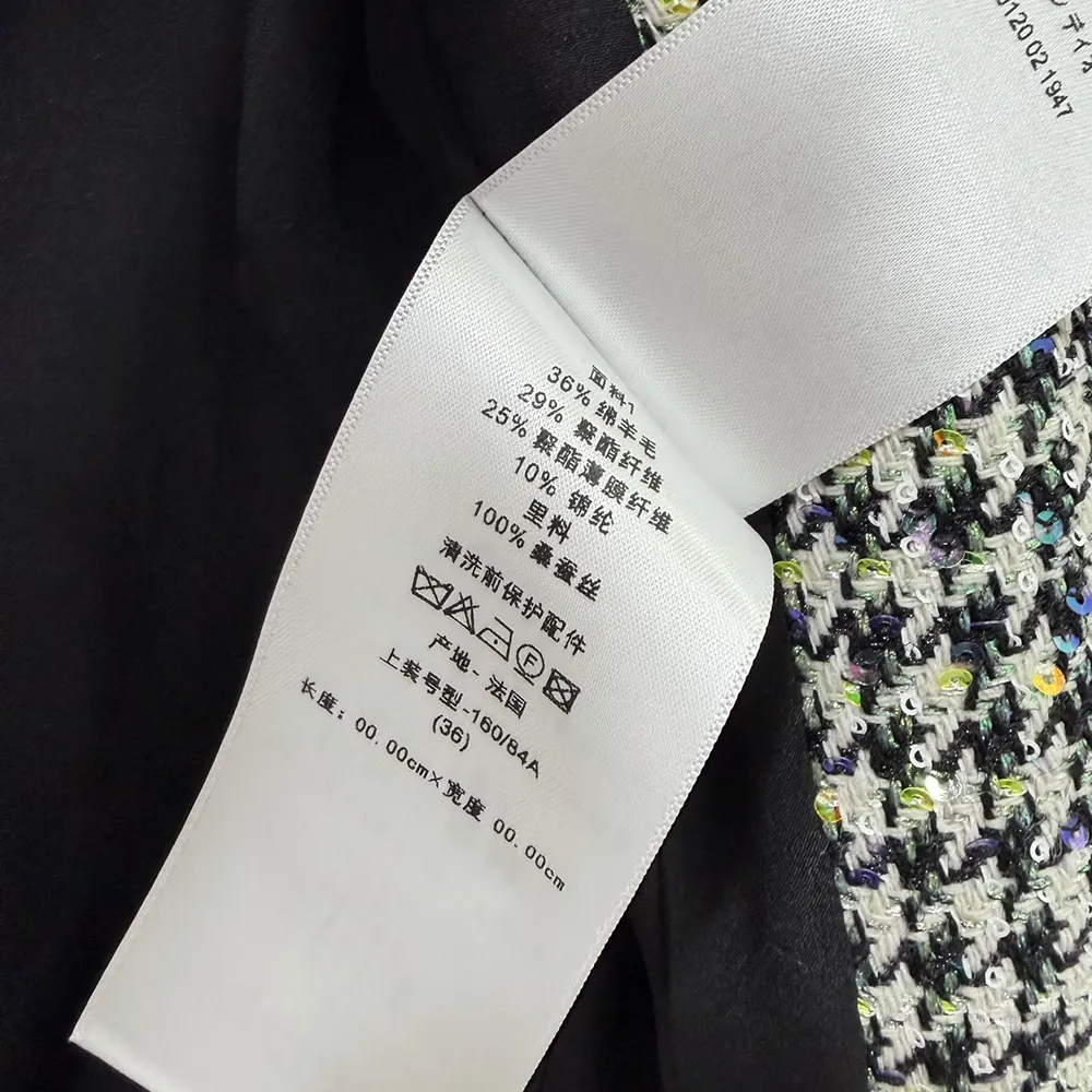 Dior Women Bar Jacket Black and White Houndstooth Virgin Wool Blend with Multicolor Sequins 10 Dior Women Bar Jacket Black and White Houndstooth Virgin Wool Blend with Multicolor Sequins
