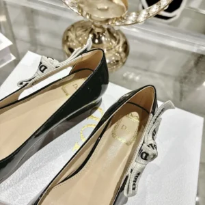 Dior Women J'Adior Ballet Flat Black Patent Calfskin KCF159VNI