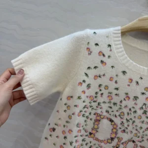 Dior Women Short-Sleeved Embroidered Sweater Multicolor Daisy Garden Cashmere Knit