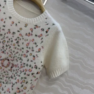 Dior Women Short-Sleeved Embroidered Sweater Multicolor Daisy Garden Cashmere Knit