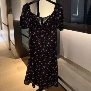 Dolce Gabbana D&G Women Carnations-Print Dress F60GOTFSA