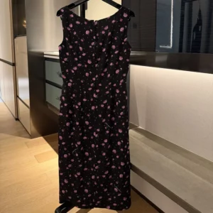 Dolce Gabbana D&G Women Carnations-Print Sheath Dress