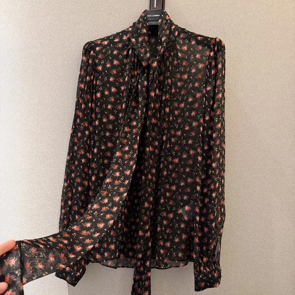 Dolce Gabbana D&G Women Small Rose-Print Chiffon Top 4 Dolce Gabbana D&G Women Small Rose-Print Chiffon Top