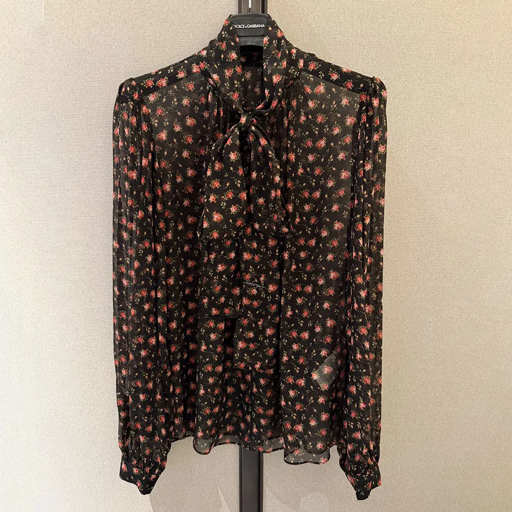 Dolce Gabbana D&G Women Small Rose-Print Chiffon Top 2 Dolce Gabbana D&G Women Small Rose-Print Chiffon Top