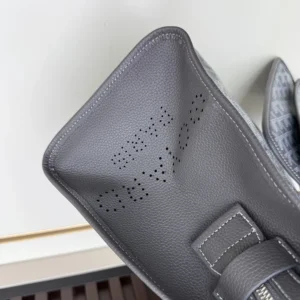 Goyard Unisex Hardy Pm Bag-Grey HARDY2PMLTY51CG51P