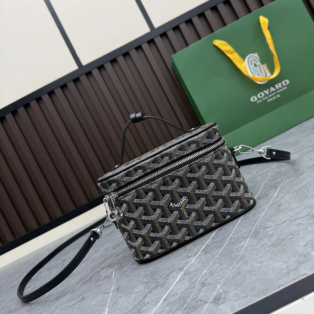 Goyard Unisex Muse Mini Vanity-Black MUSEVAMINTY01CL01P