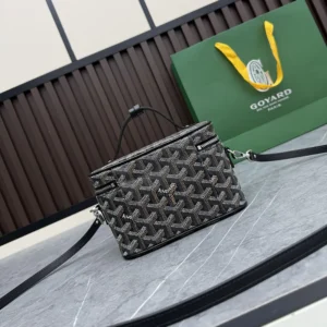Goyard Unisex Muse Mini Vanity-Black MUSEVAMINTY01CL01P
