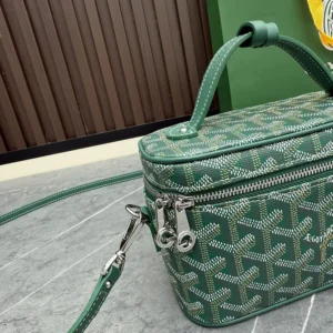 Goyard Unisex Muse Mini Vanity-Green MUSEVAMINTY09CL09P