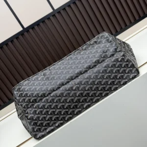 Goyard Unisex Saint Louis Gm Bag-Tan STLCROGMLTY01CL03P