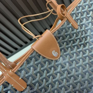 Goyard Unisex Saint Louis Gm Bag-Tan STLCROGMLTY01CL03P