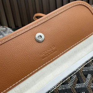 Goyard Unisex Saint Louis Gm Bag-Tan STLCROGMLTY01CL03P