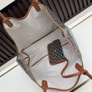 Goyard Unisex Saint Louis Gm Bag-Tan STLCROGMLTY01CL03P