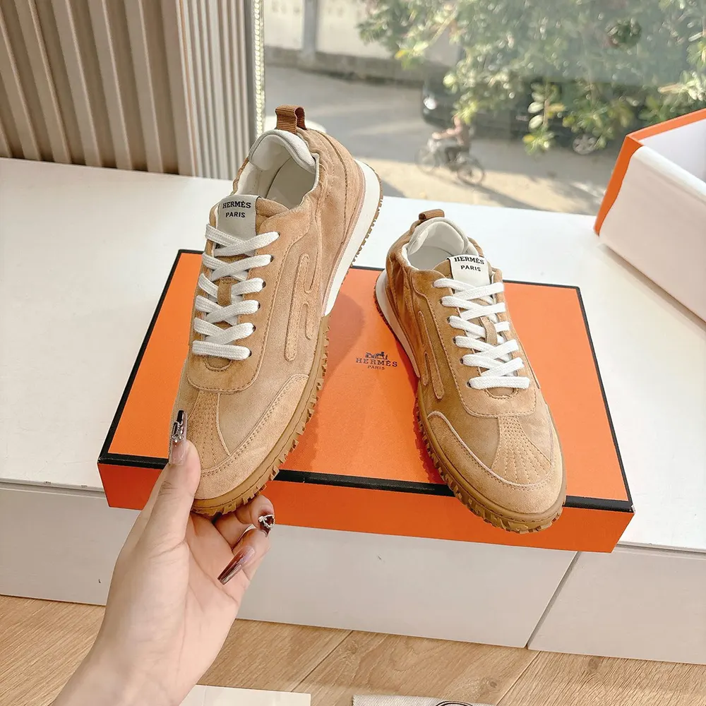 Hermes Unisex Jet Sneaker in Technical Canvas and Suede Goatskin-Natural 4 Hermes Unisex Jet Sneaker in Technical Canvas and Suede Goatskin-Natural