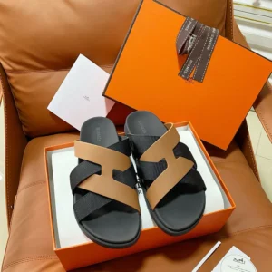 Hermes Unisex Kazimir Sandal-Brown/Black H251975ZHA3395