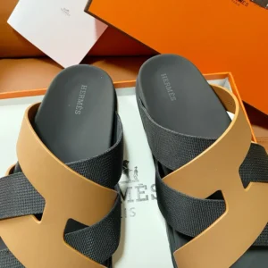 Hermes Unisex Kazimir Sandal-Brown/Black H251975ZHA3395