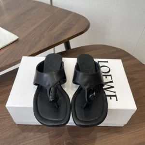 Loewe Women Toggle Flat Sandal in Shiny Smoot Calfskin-Black L815465XB9