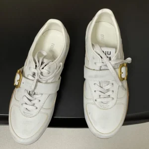 Miu Miu Women Gymnasium Leather Sneakers With Strap and Buckle 5E549E