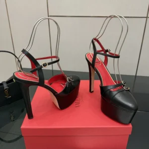 Valentino Women Crasher Platform Pumps in Kidskin 145MM-Black