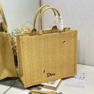 Dior Women Large Dior Book Tote Natural Raffia-Effect Cannage Embroidery M1349OEQY