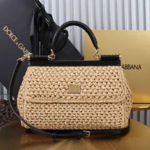 Dolce Gabbana D&G Women Elongated Medium Sicily Handbag in Crochet Raffia BB7652A