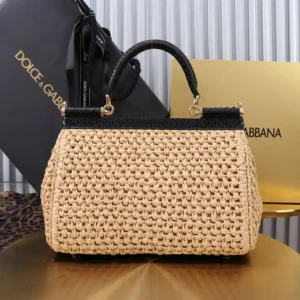 Dolce Gabbana D&G Women Elongated Medium Sicily Handbag in Crochet Raffia BB7652A